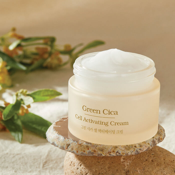 KEM DƯỠNG TẾ BÀO GỐC TÁI TẠO DA ESFOMI GREEN CICA CELL ACTIVATING CREAM